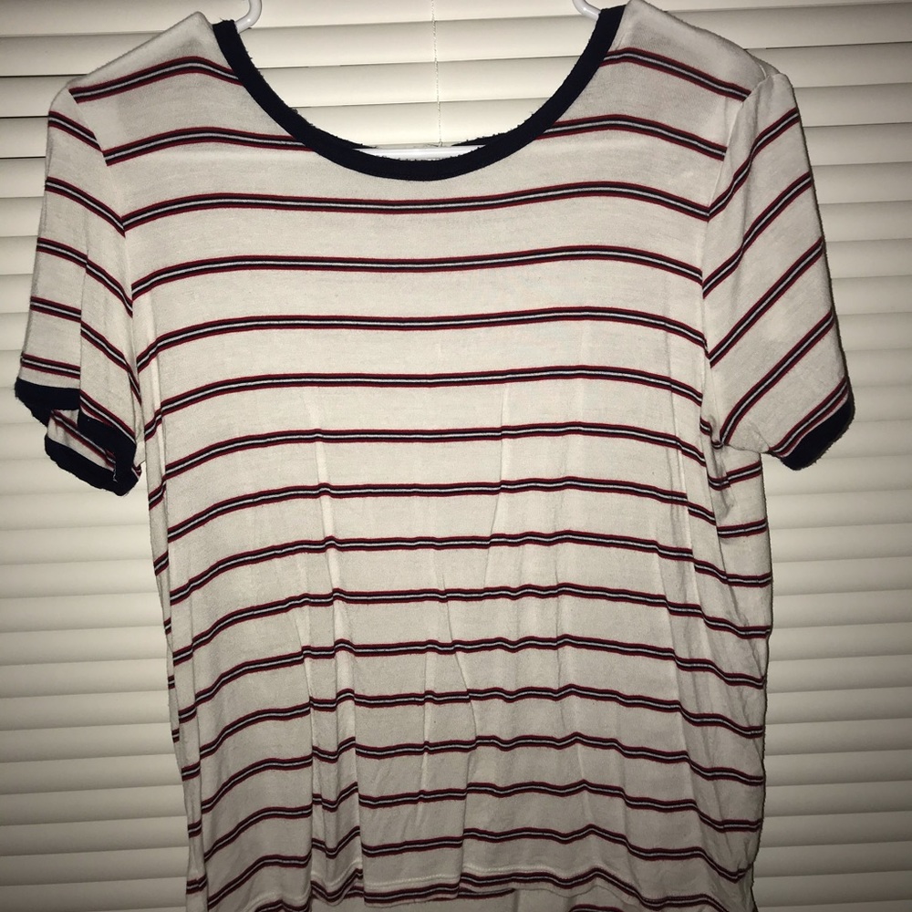 Short sleeve striped t-shirt